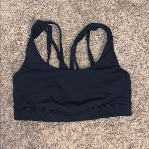 Black lulu sports bra 🖤
